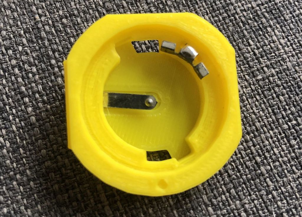 CR2032 Battery Holder Case by eXthemaX Download free STL model