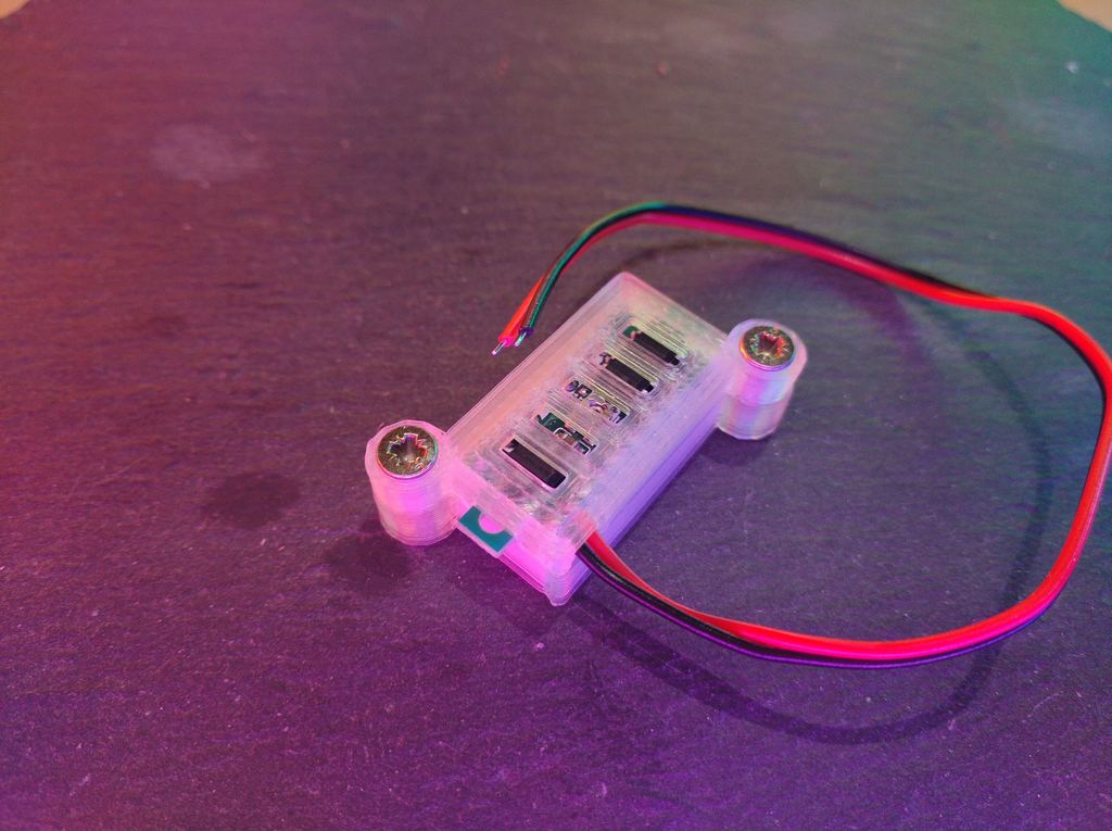 Miniatura 4 do modelo 3D Mini enclosure for voltmeter module