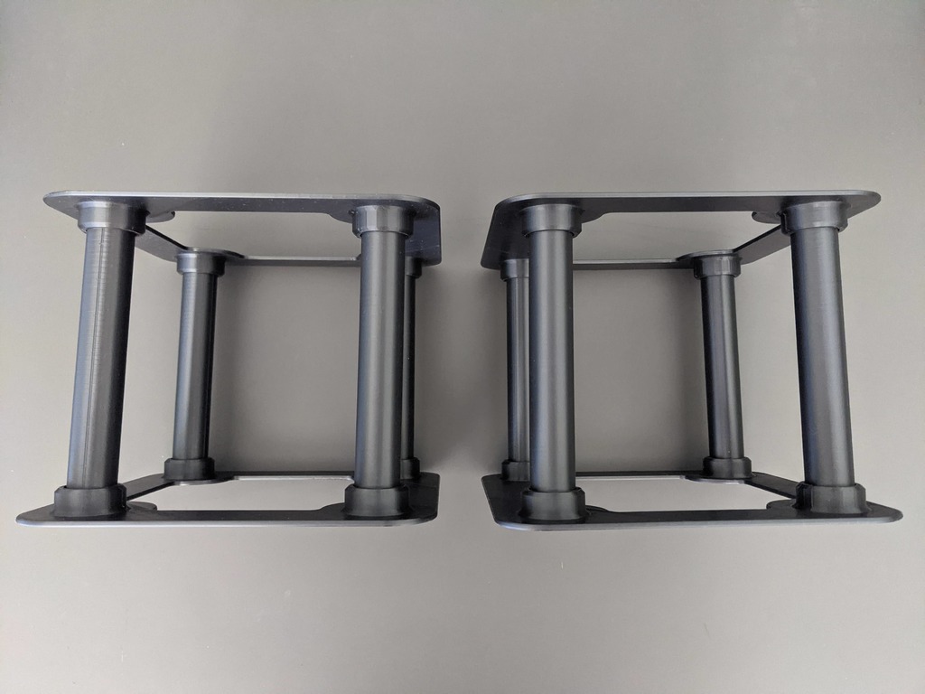 Miniatura 3 do modelo 3D Speaker stand