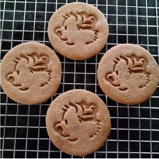Hobbes Alfred Hitchcock Pose Cookie Cutter By TeamOliva Download Hobbes Alfred Hitchcock Pose Cookie Cutter By TeamOliva Download