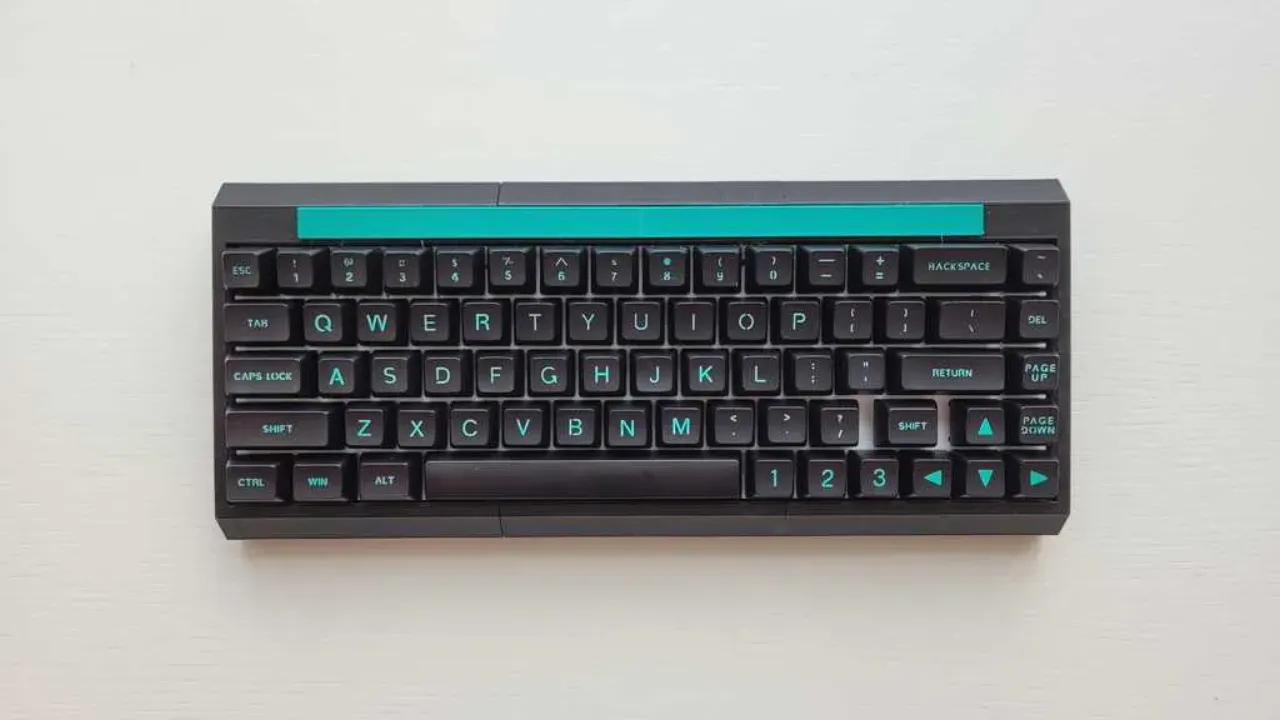 The CIY Tester 68 Special - A Gummy Worm-Mount Keyboard Case for