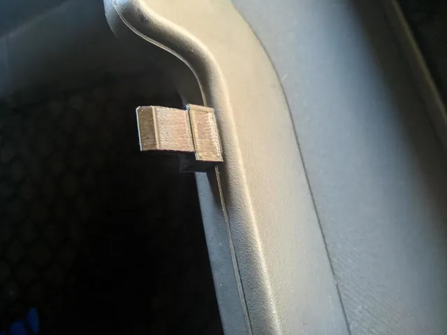 Audi TT parcel shelf fix