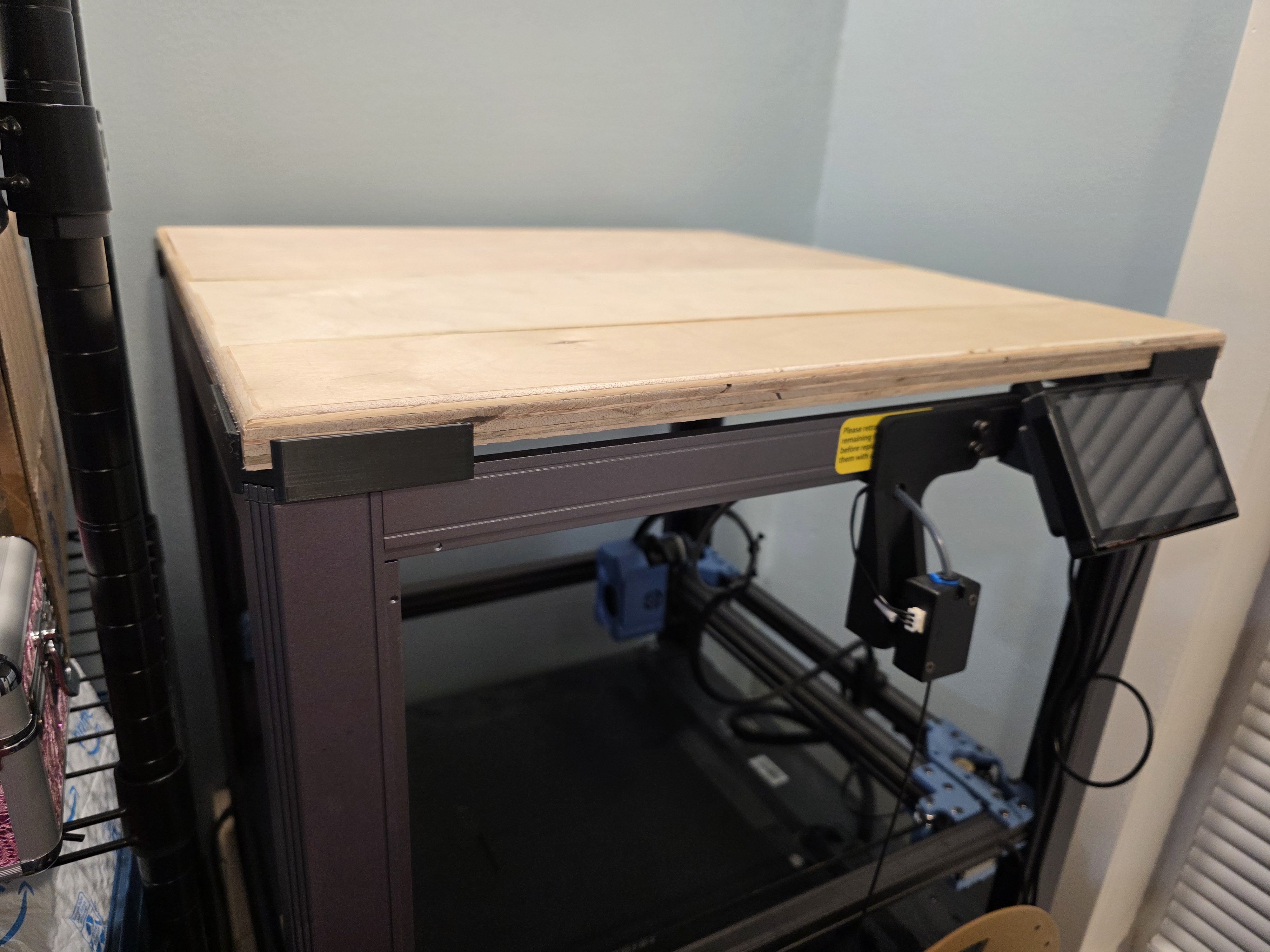 SV08 Corner Braces with Top Bracket for Table