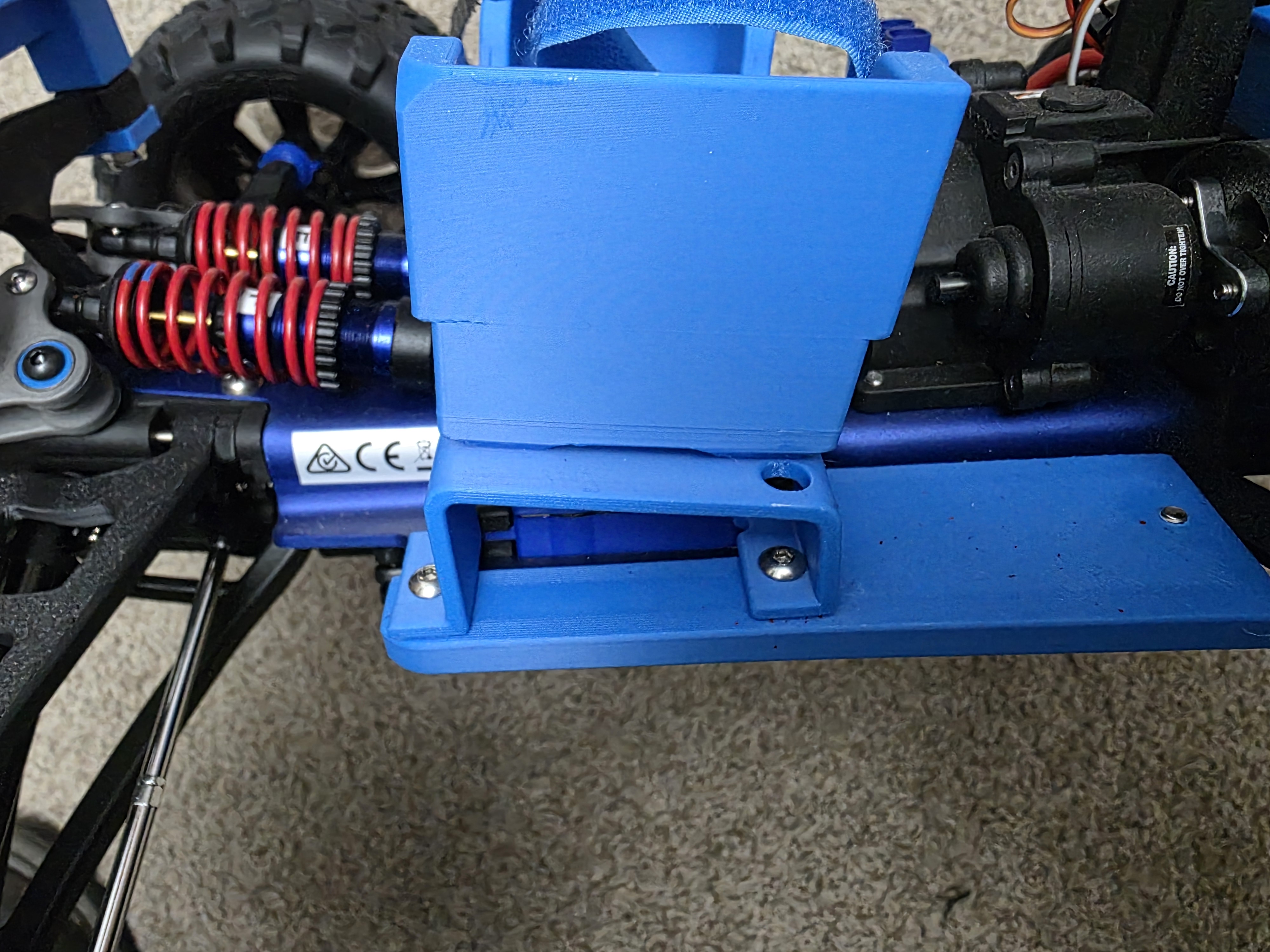 Traxxas Revo 3.3 Conversion - ceb 11 Revo - Battery Tray Leg Brackets Drivers and Passengers 4 pcs 6L60F-H-150 251226a
