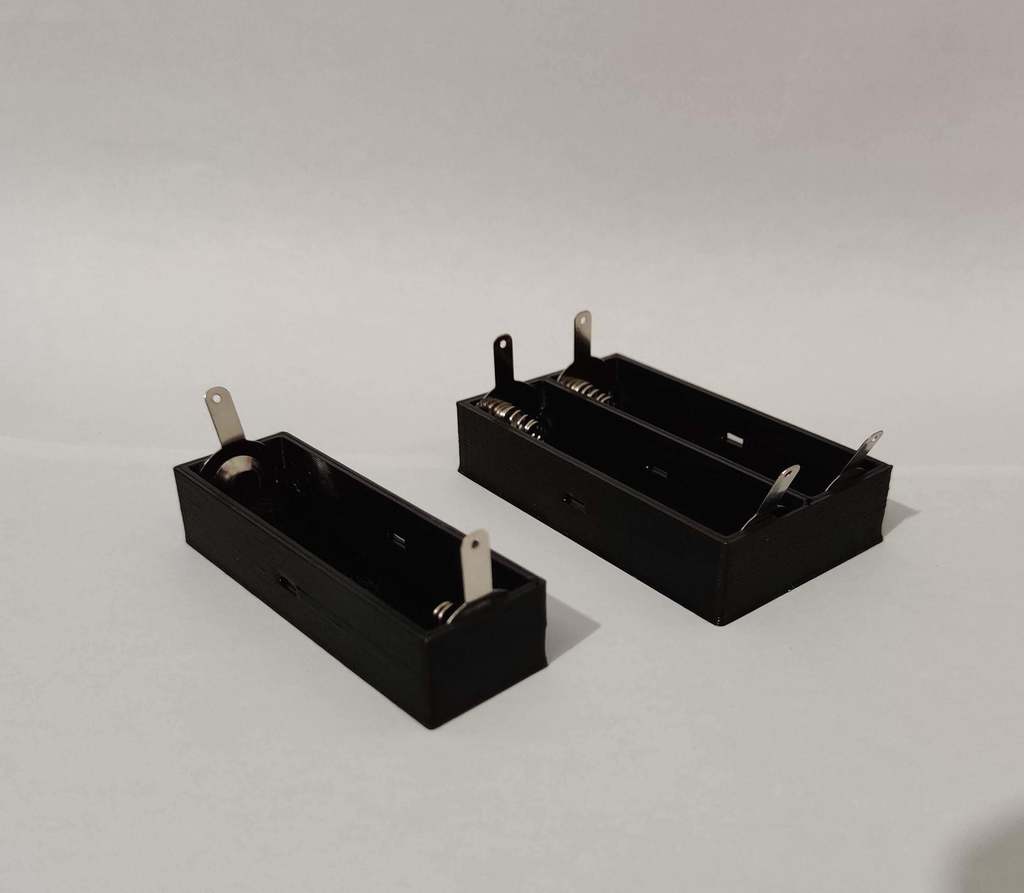 Simple 18650 LiOn Battery Holder (1x, 2x, 3x, 4x) by BlackDragonBE Download free STL model