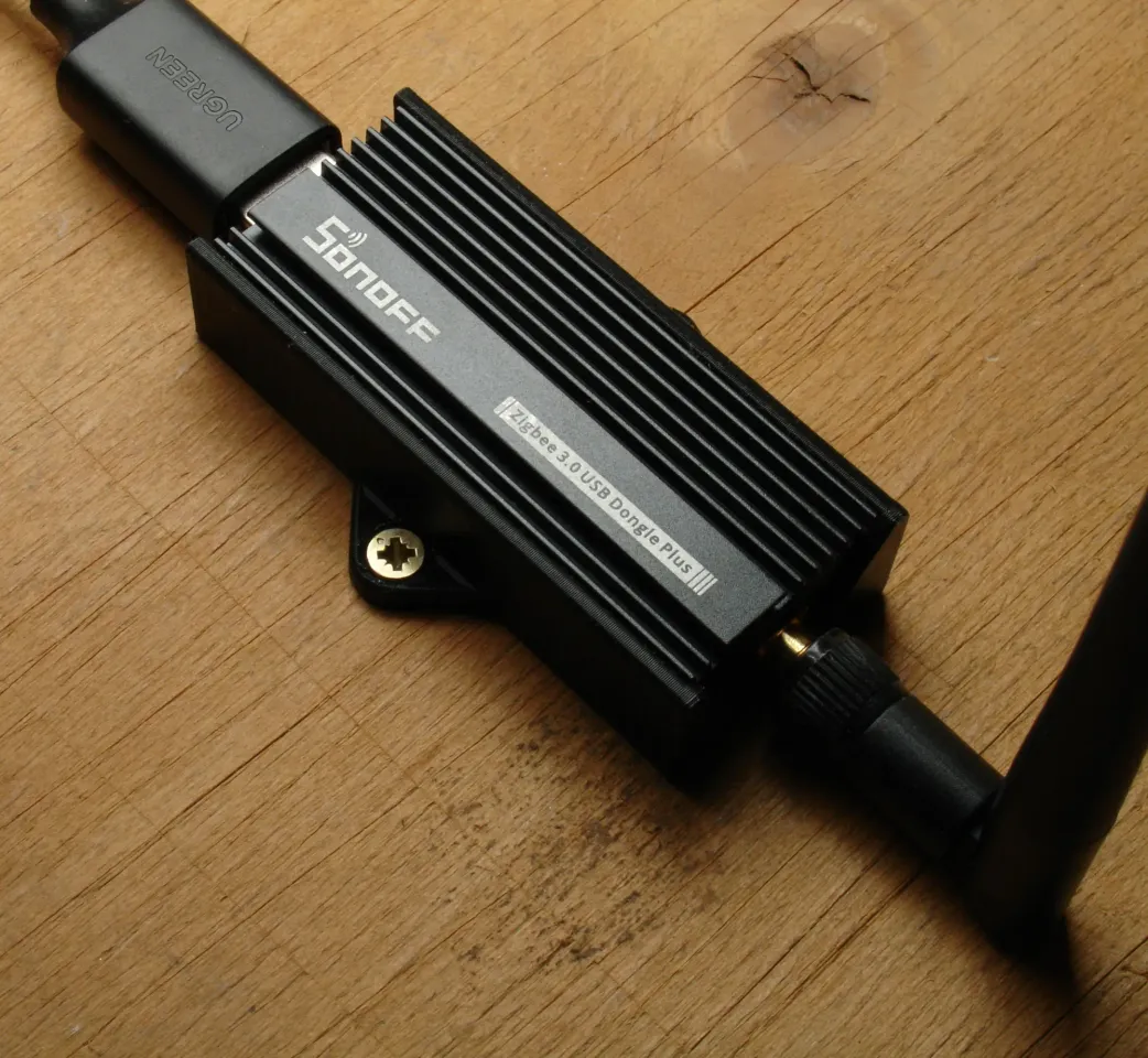 Sonoff Zigbee 3.0 USB Dongle mount bracket by afedorov3