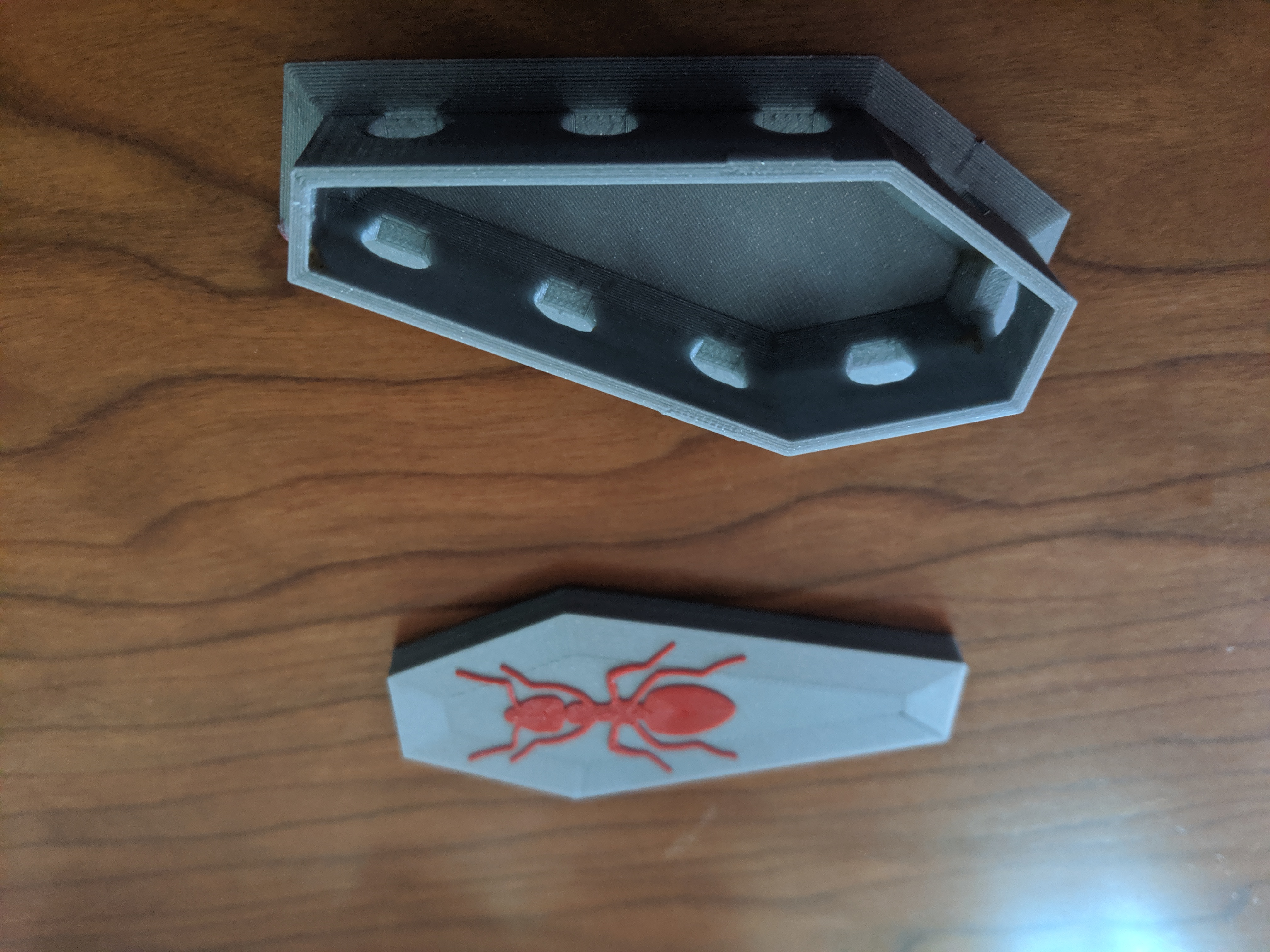Miniatura 3 do modelo 3D Ant Bait Coffin