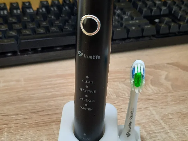 True Life Toothbursh Stand