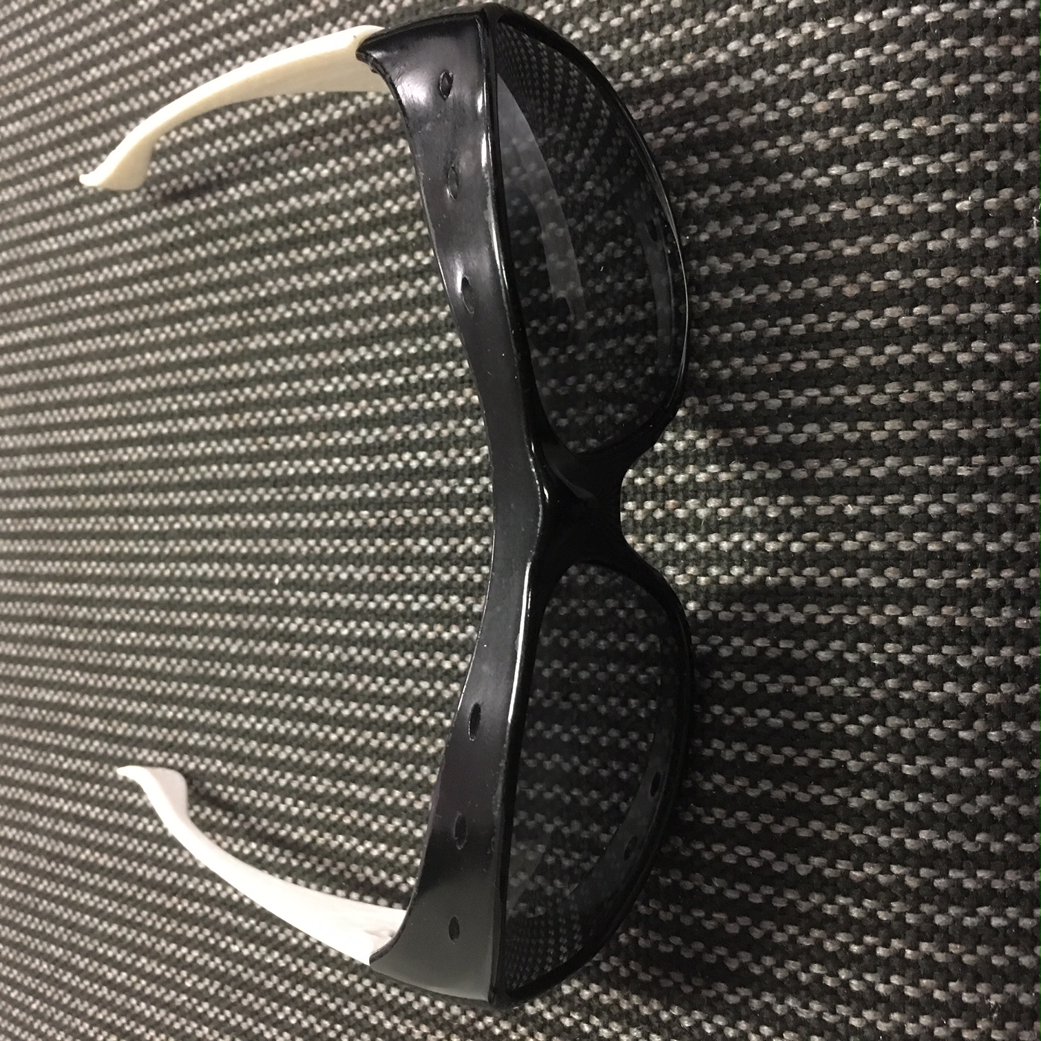 Sunglasses Replacement Arms by Makerwiz Download free STL model