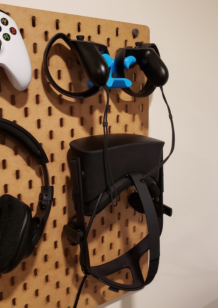 Oculus Touch Wall Mount for IKEA Skadis by PatPatate | Download free ...