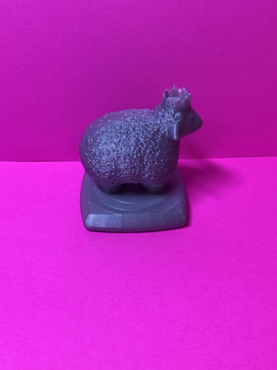 Miniatura 3 do modelo 3D Sheep King Game Token