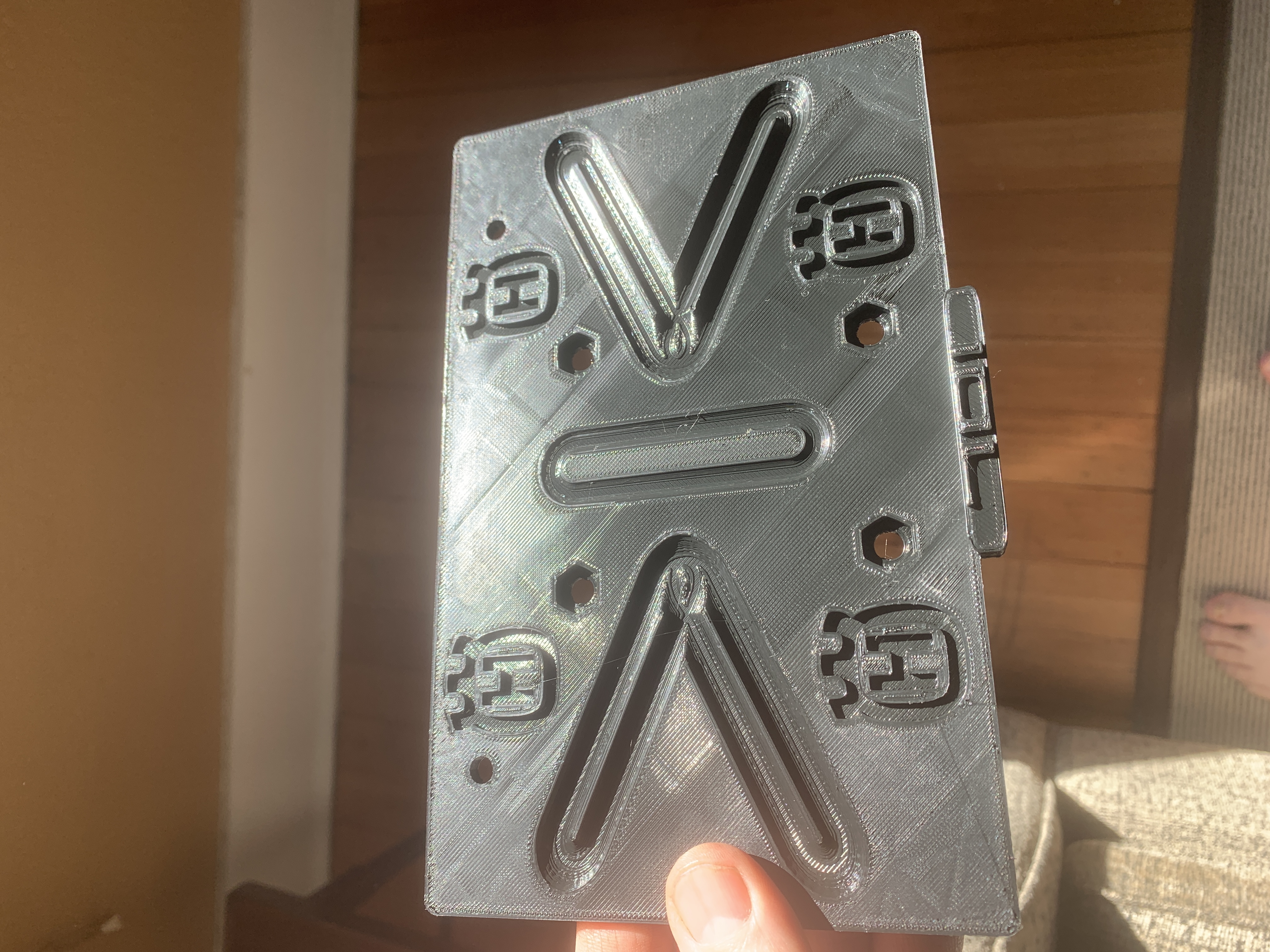 Husqvarna 701 plate holder