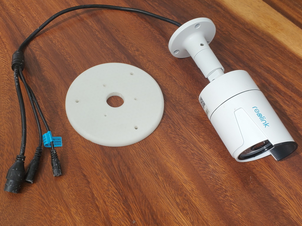 Reolink Camera Flat Wall Mount by ryanblace Download free STL model