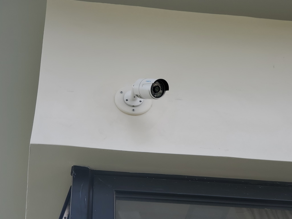 Reolink Camera Flat Wall Mount by ryanblace Download free STL model