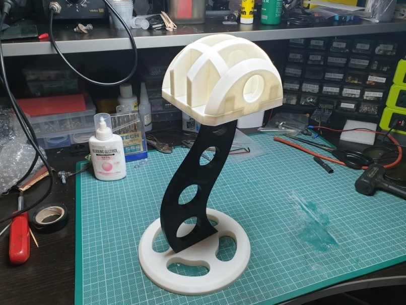 Bike helmet stand by Phil M Download free STL model