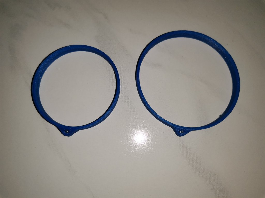 Spray can straw holder by Zer0s Download free STL model