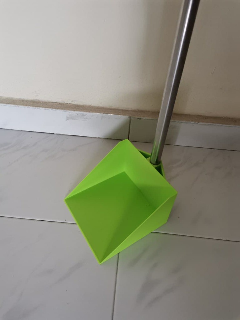 Small dustpan (150mm width)