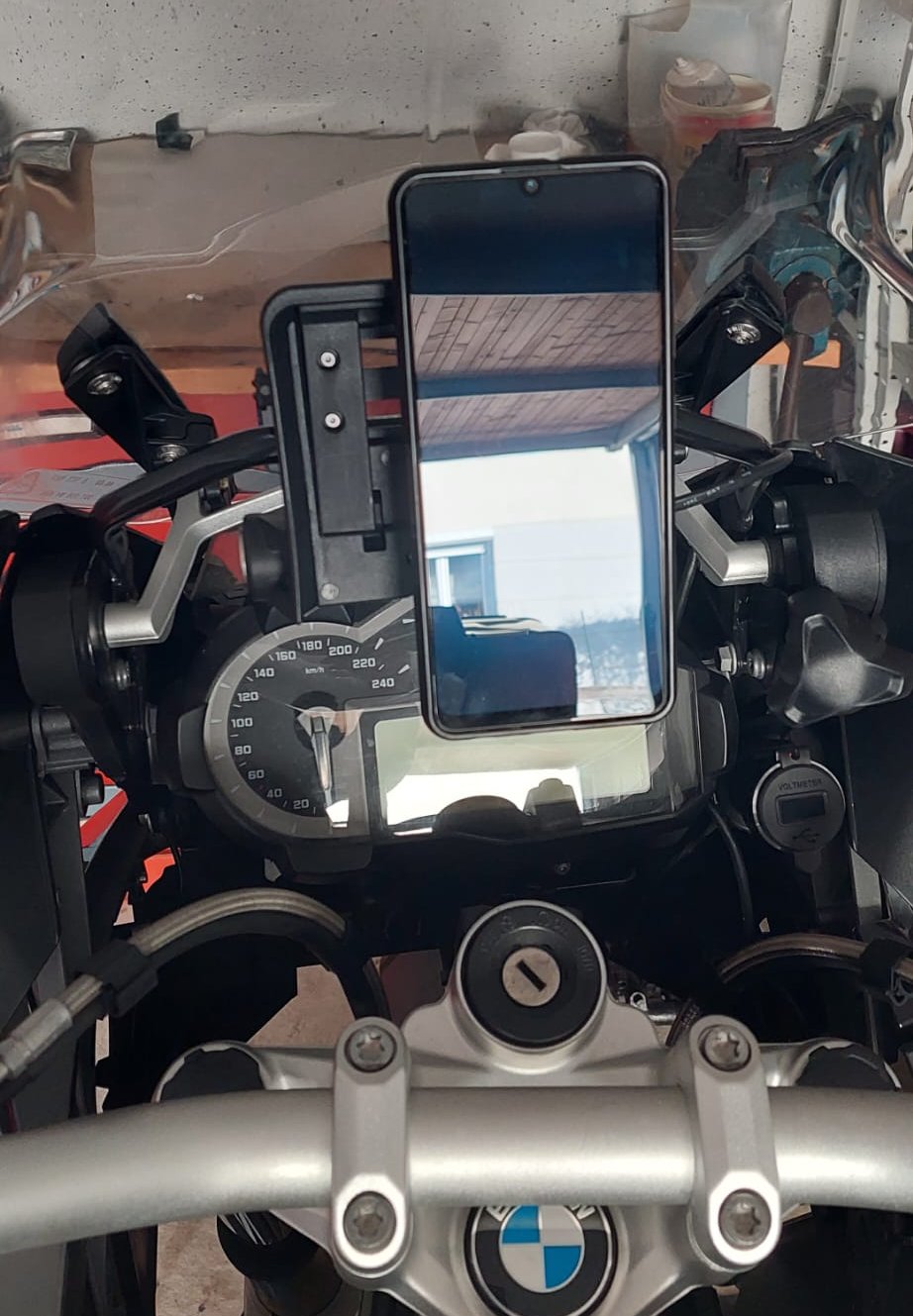 BMW Motorrad Navigator V to SP Connect Adapter by binominem, Download free  STL model