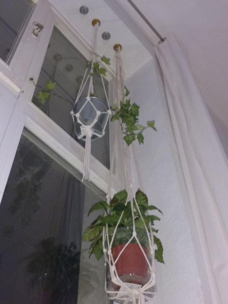 Miniatura 3 do modelo 3D Ceiling safety hook