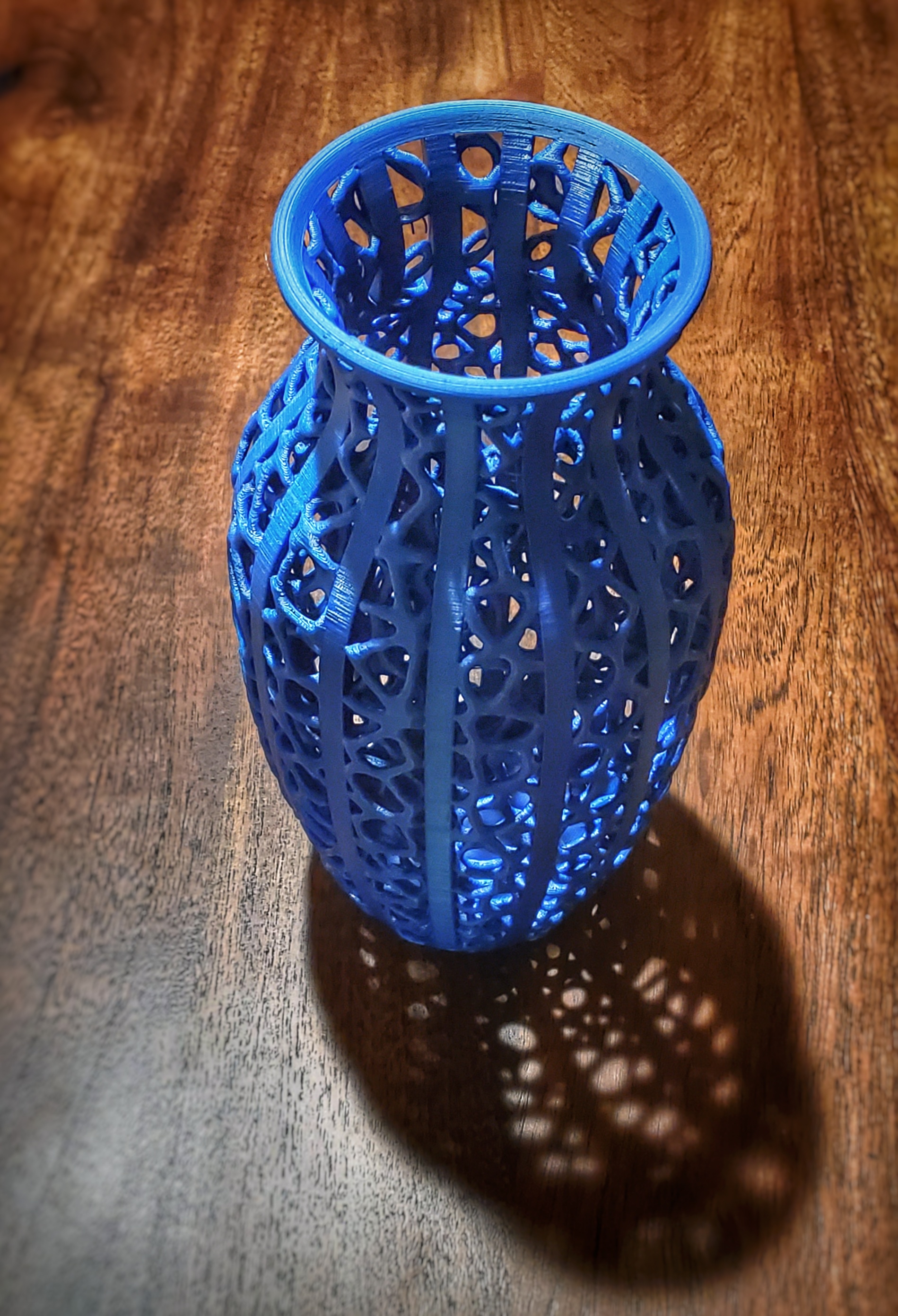 Voronoi Ribbed Vase
