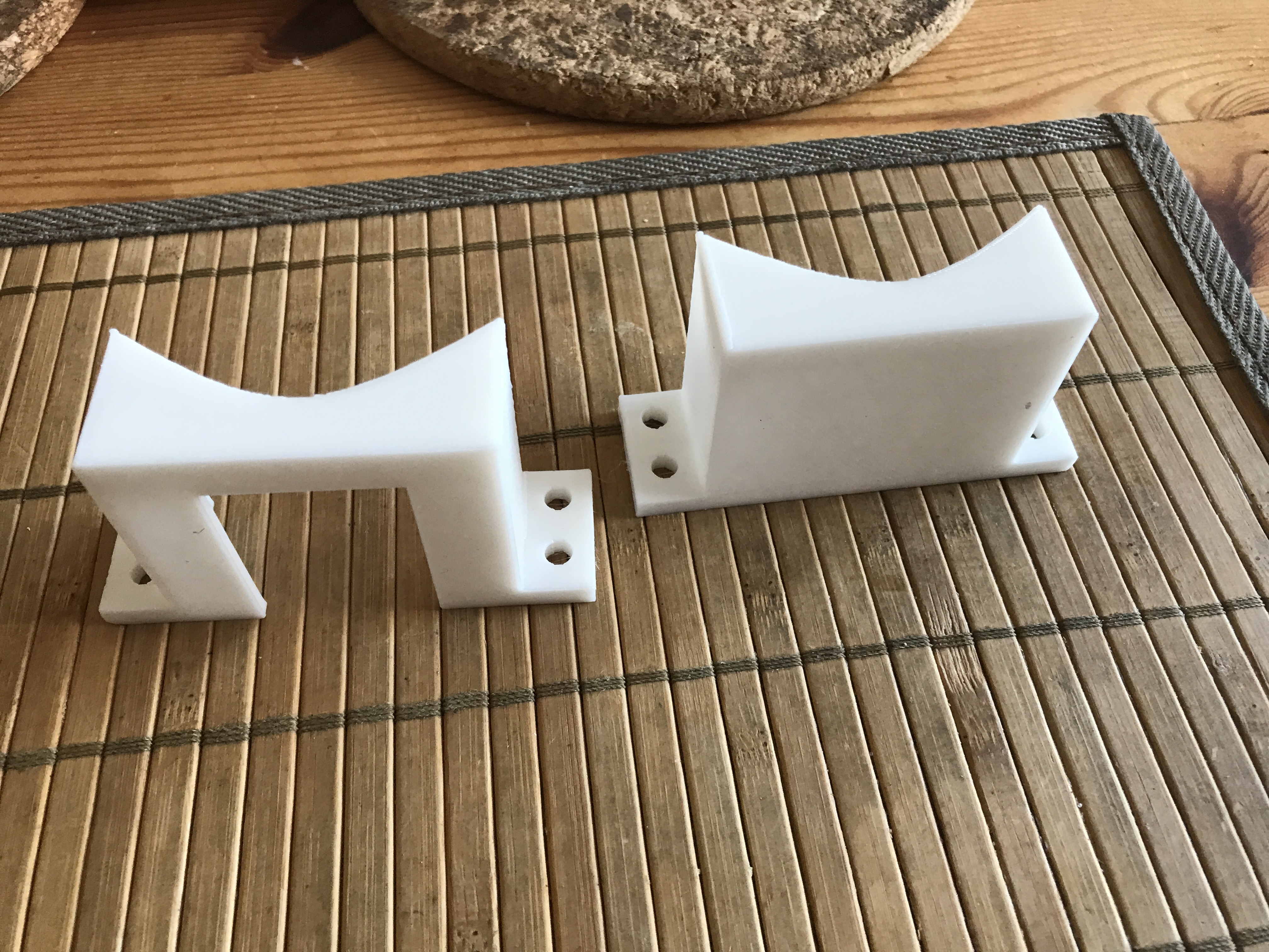 Miniatura 6 do modelo 3D Power strip holder