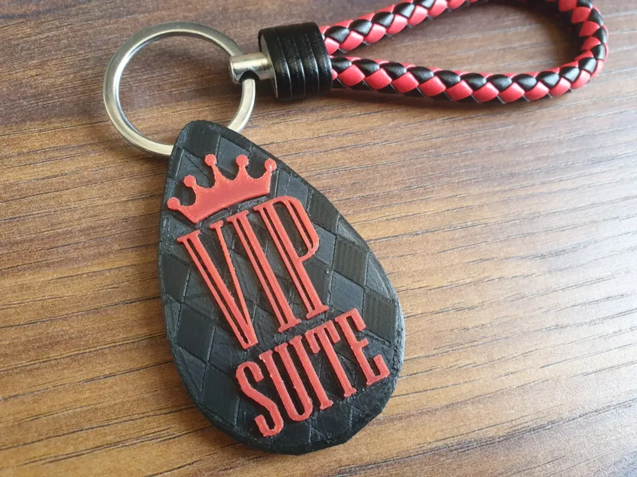 VIP Suite Keyring by mintonette | Download free STL model | Printables.com