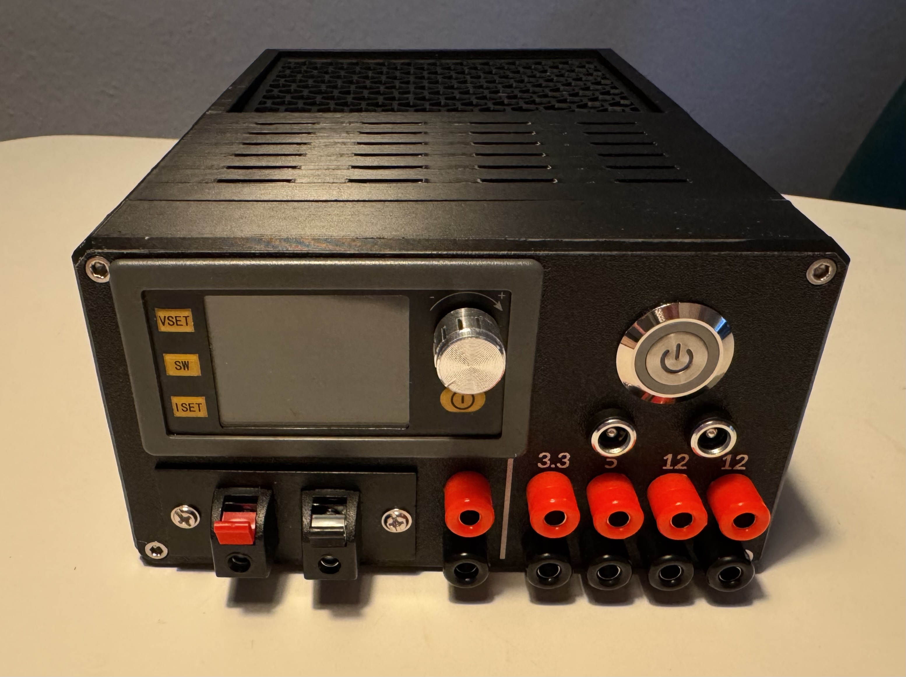 Upcycled SFX Lab Bench Power Supply