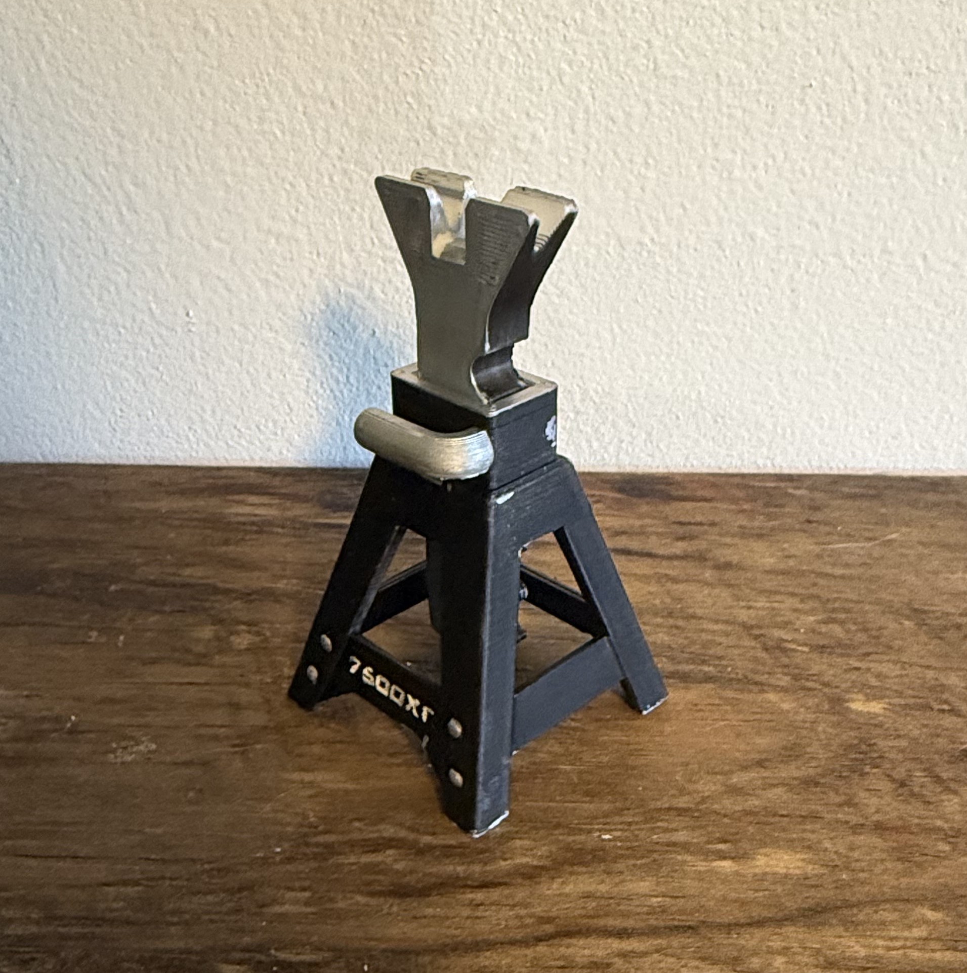 Jack Stand (GPU Support)