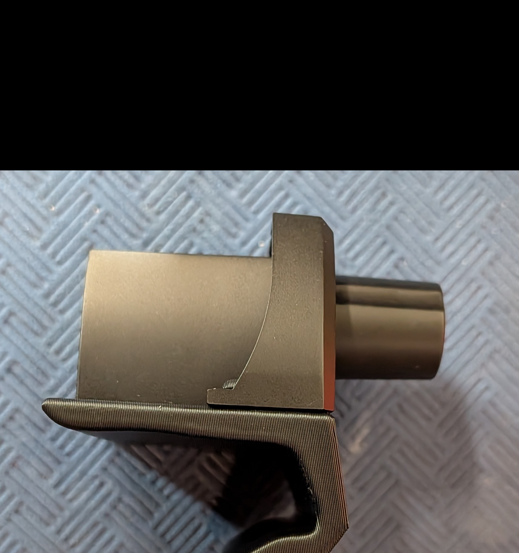 Rivian: Kicker Sub Amp Remote Hanger for Base Tray