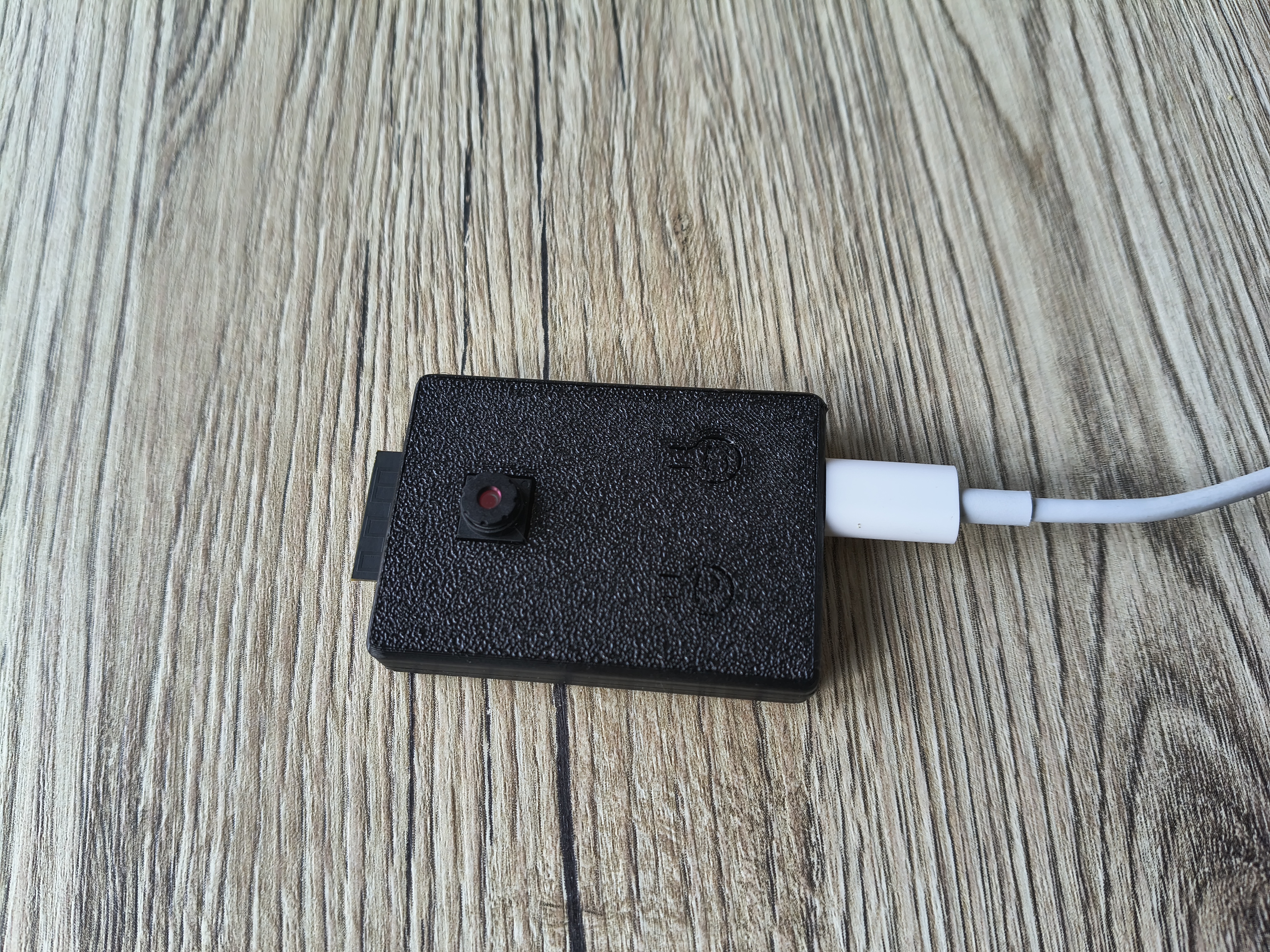 ESP32-S3-WROOM CAM