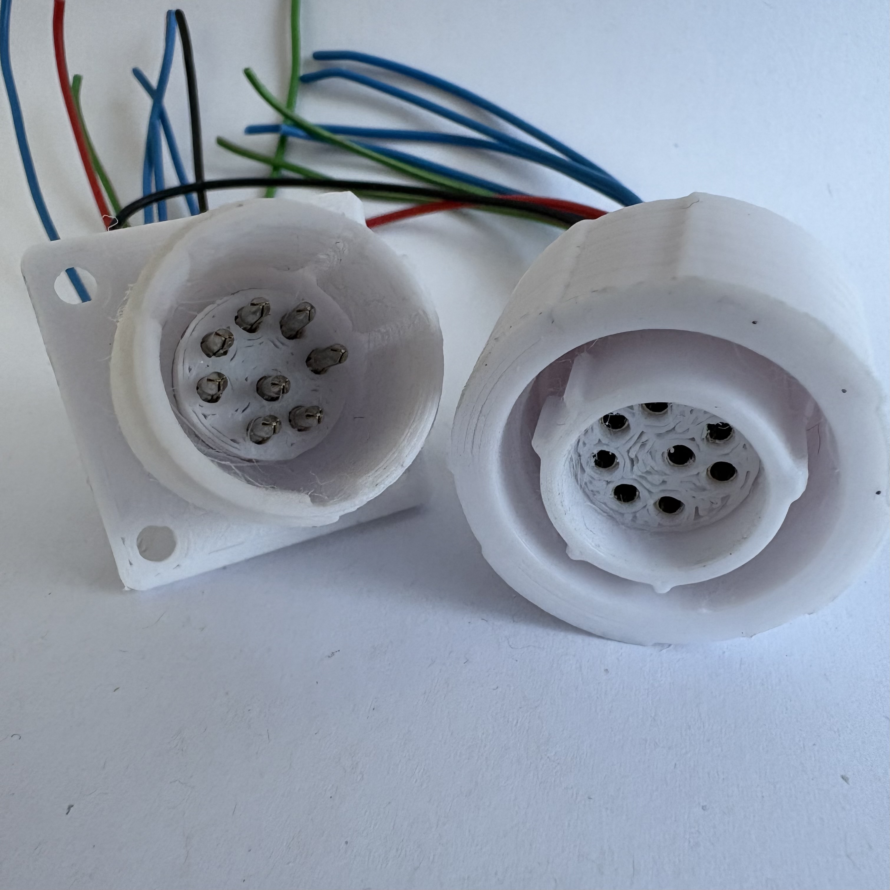 MIL Connector System Size C 8 Contacts Keying N (D38999 C-8)
