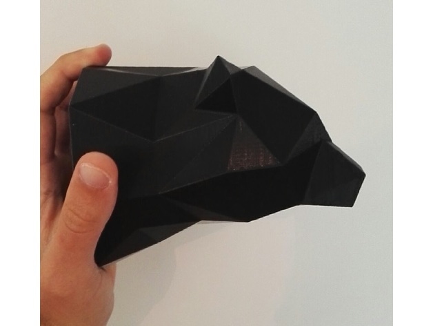 Miniatura 2 do modelo 3D Bear Wall Trophy Low Poly