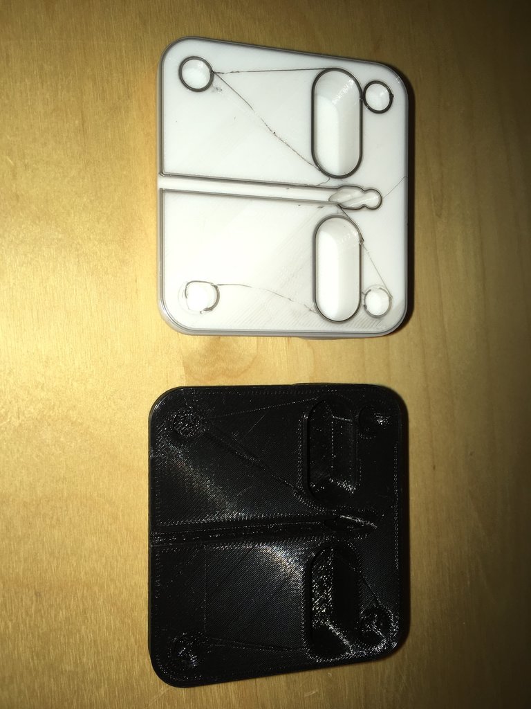 Miniatura 4 do modelo 3D Universal iPhone Lightning Dock 