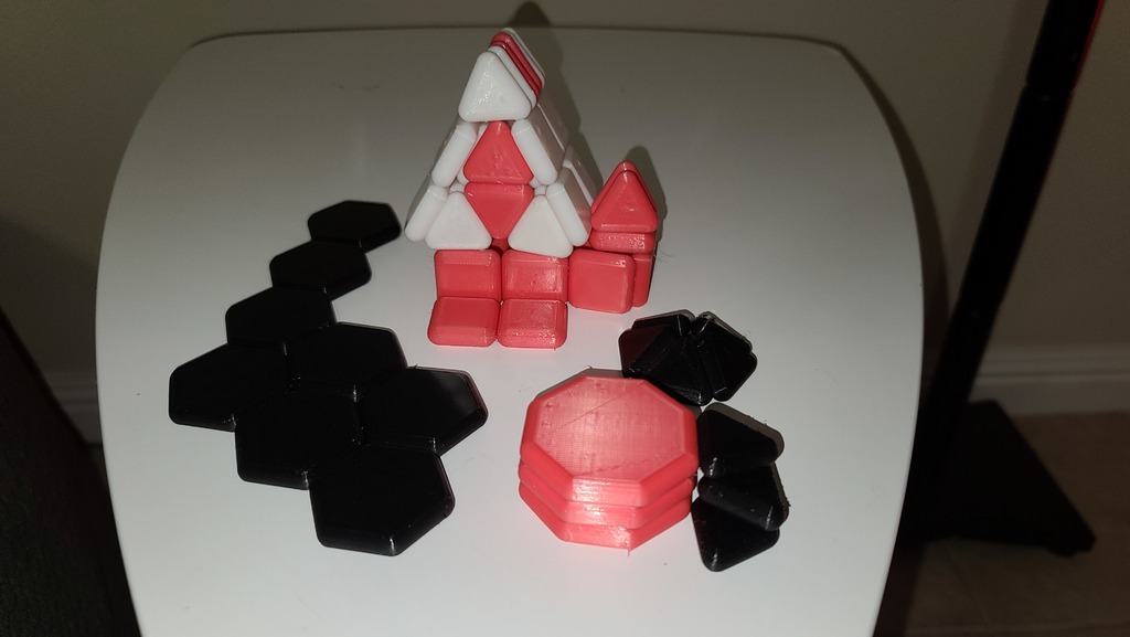 Connecting Shapes by Khonius Download free STL model