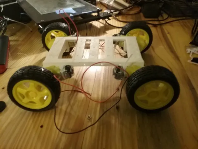 yellow hobby motor build platform