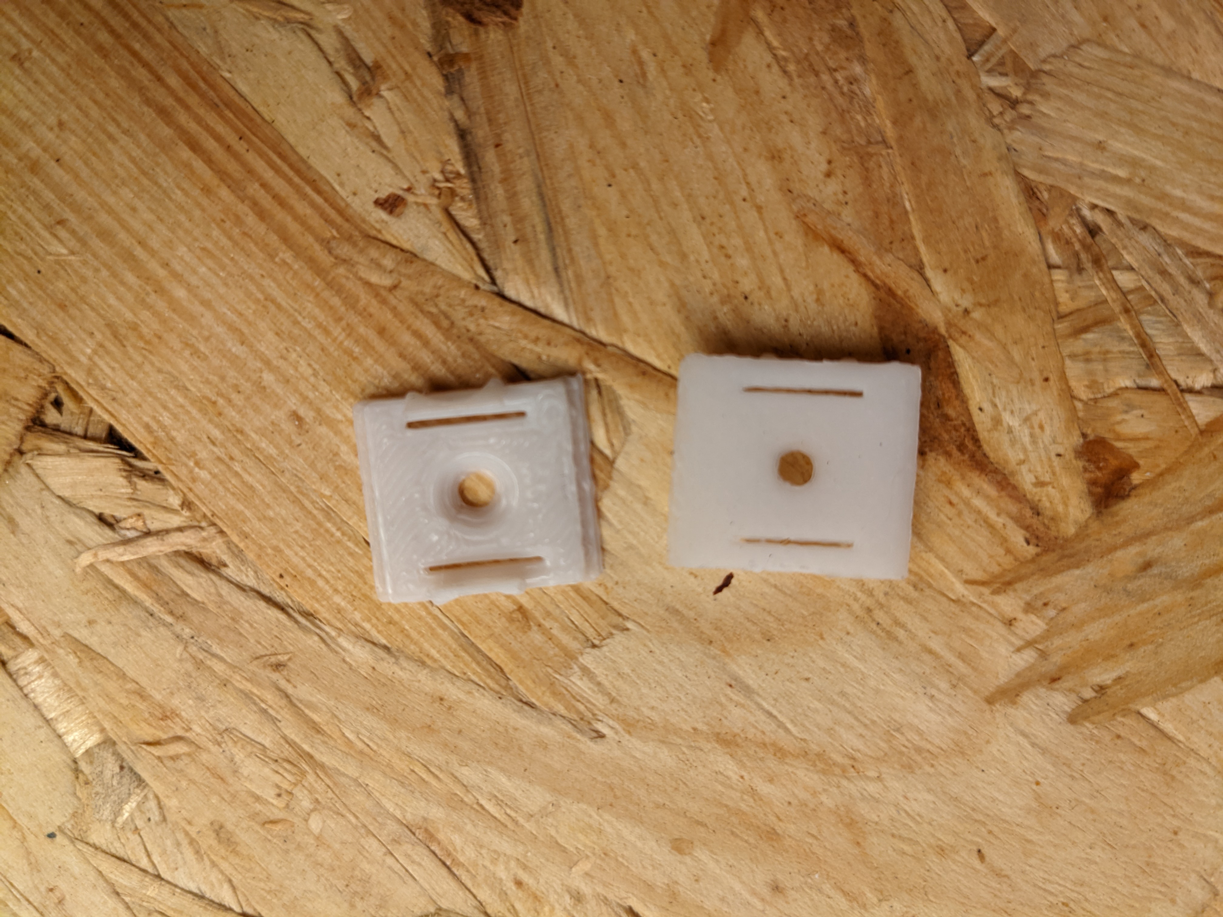 IKEA Mittled mounting clip