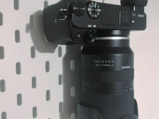 Arca Swiss camera mount for Ikea Skadis Pegboard