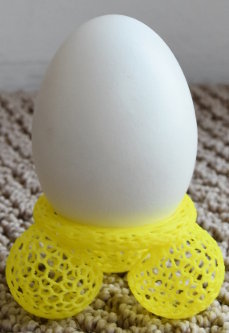 Miniatura 13 do modelo 3D Easter Egg Holder - Group 5 (OpenSCAD)