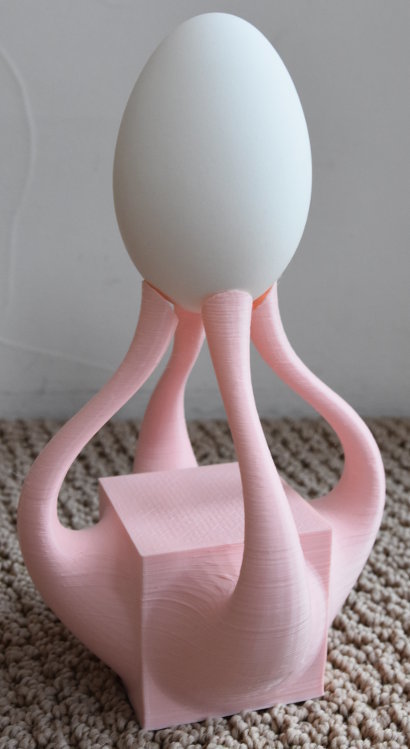Miniatura 21 do modelo 3D Easter Egg Holder - Group 5 (OpenSCAD)