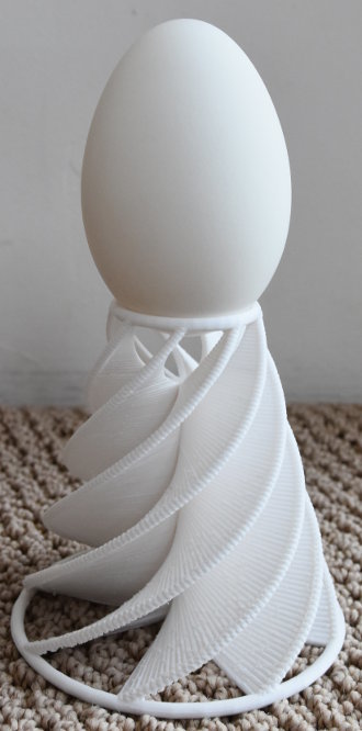 Miniatura 9 do modelo 3D Easter Egg Holder - Group 4 (OpenSCAD)