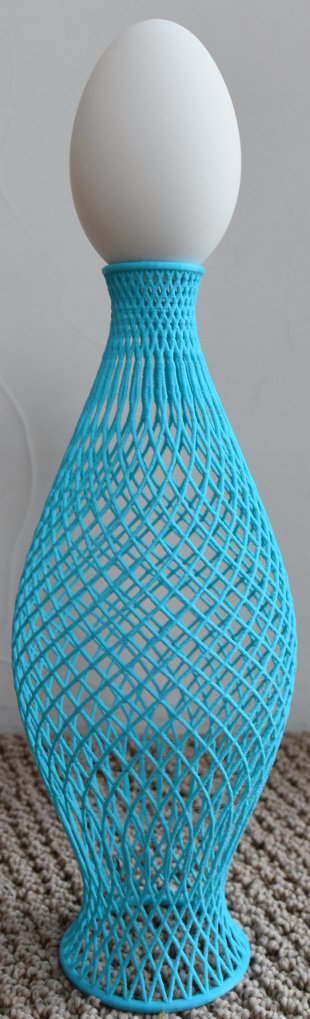 Miniatura 15 do modelo 3D Easter Egg Holder - Group 2  (OpenSCAD)