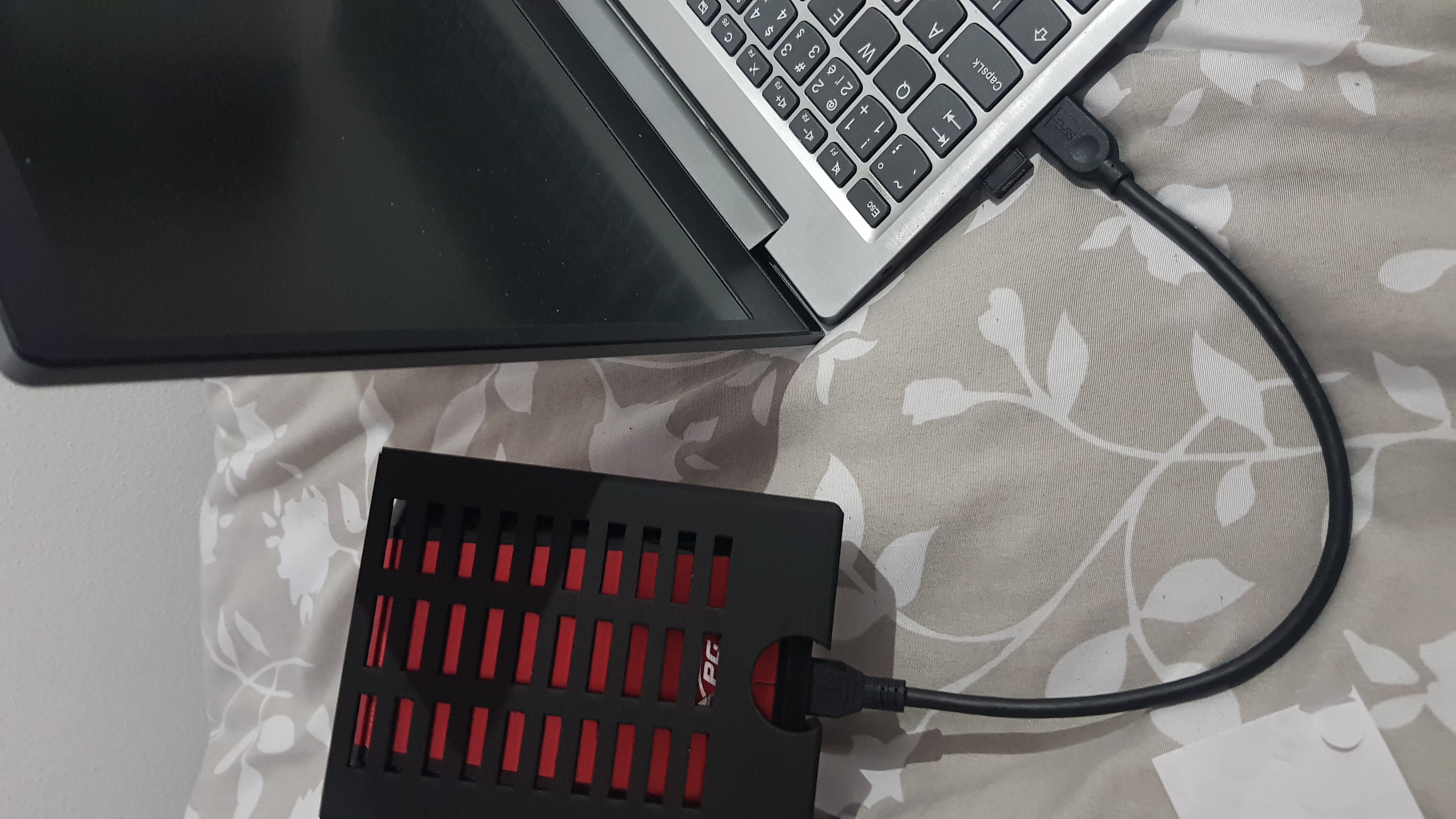 HDD holder for PC or TV