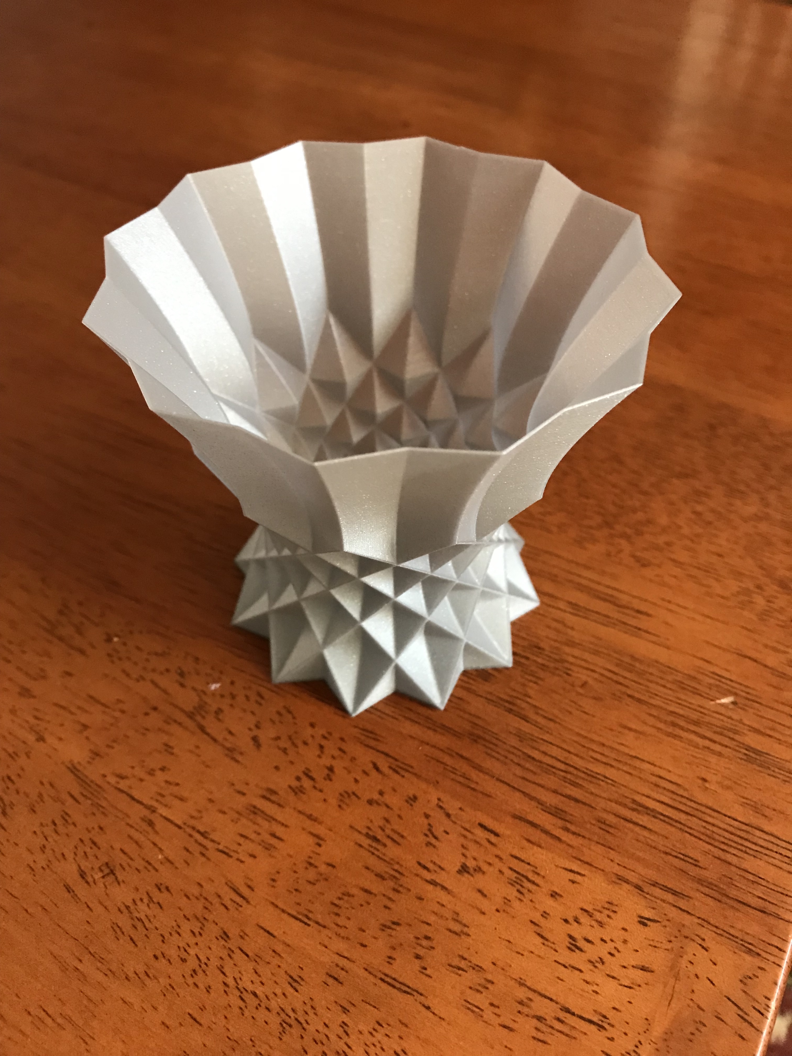 Faceted Vase by gregp228 | Download free STL model | Printables.com