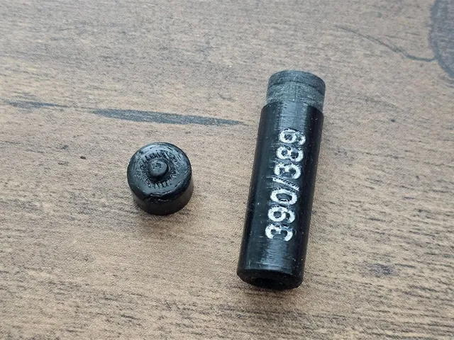 AA size 390-389 battery storage