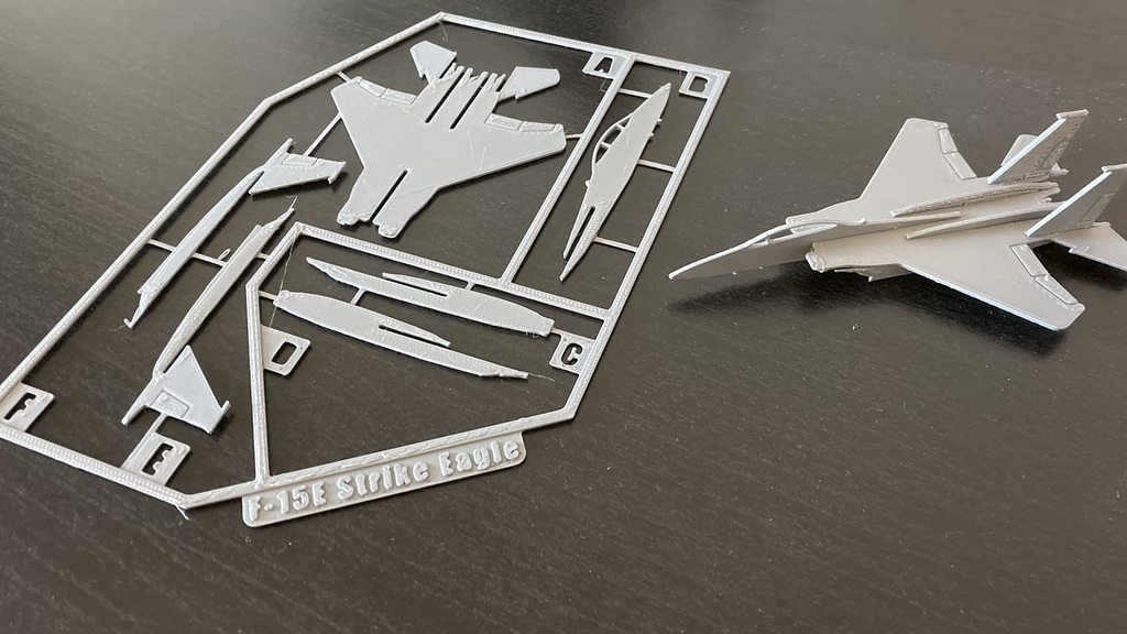 F-15E Strike Eagle Kit Card