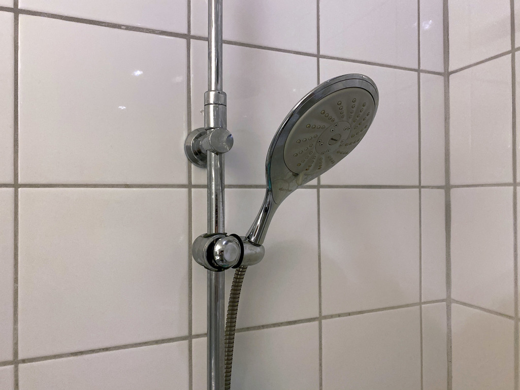 Shower Head Holder Fixed by Vidar Download free STL model