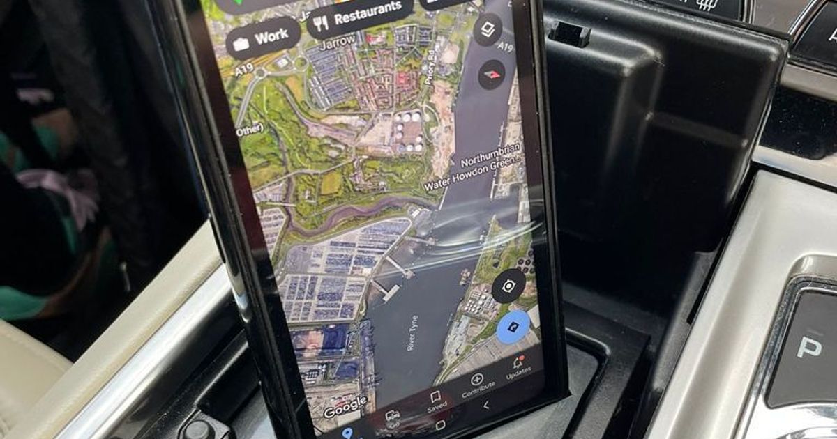 Jaguar XF X250 Phone Holder RHD by Jonny No Stars Download free STL