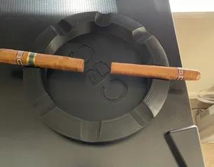 SMOKE Aschenbecher By Zeus