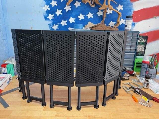 Miniatura 2 do modelo 3D Microphone Isolation Shield