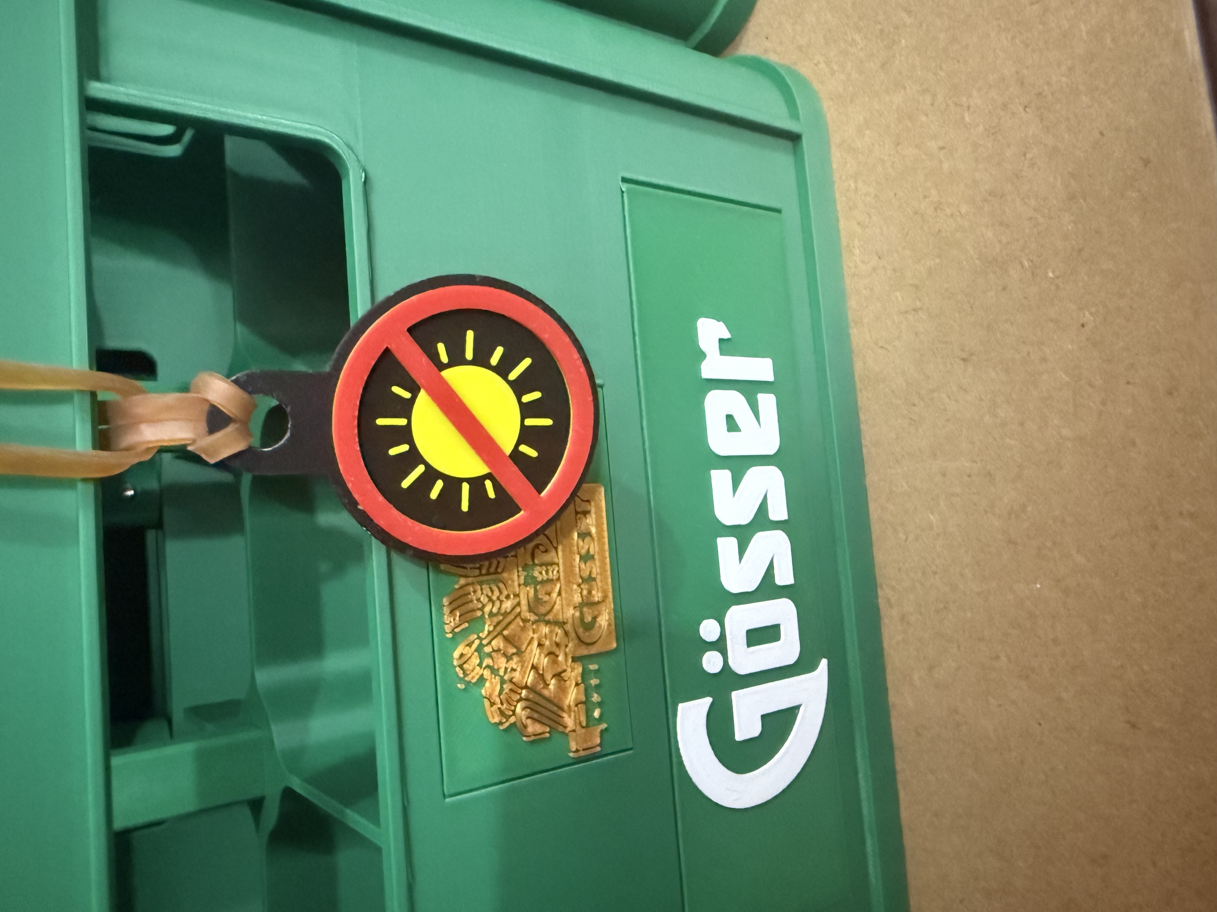 Keine Sonne Emblem